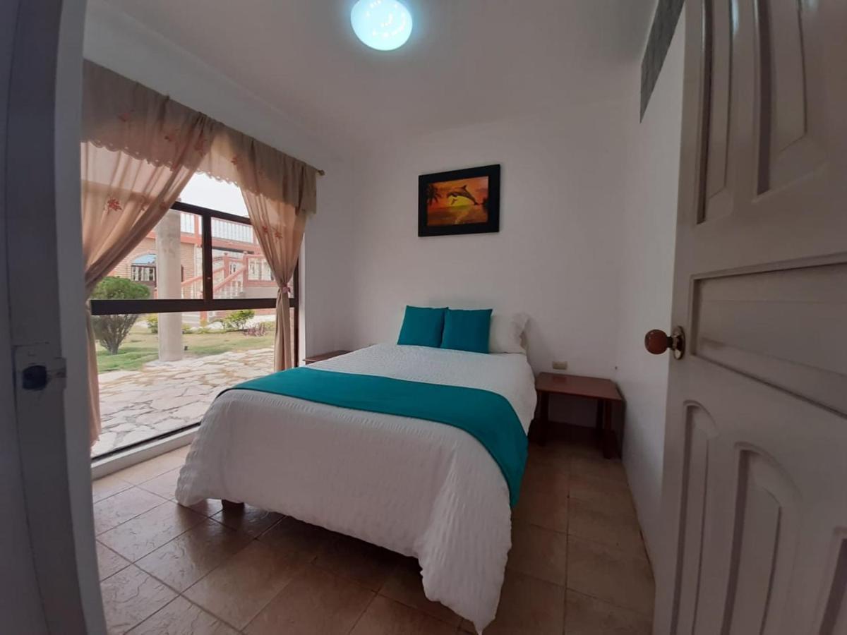 Suite Hotel Romanos General Villamil Exterior foto
