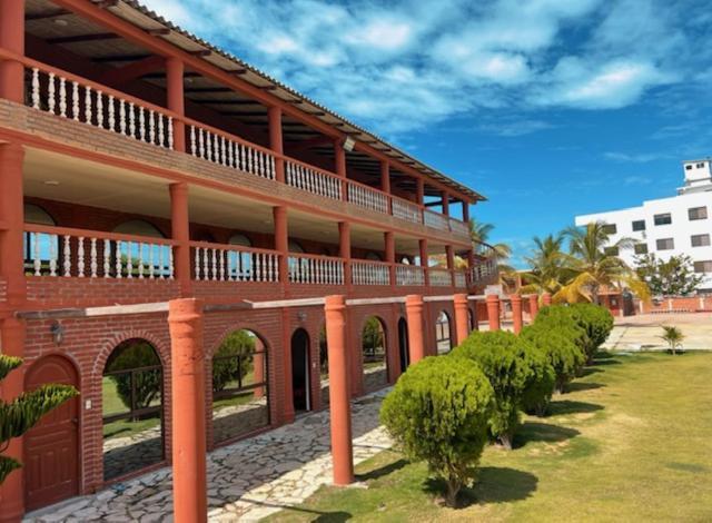 Suite Hotel Romanos General Villamil Exterior foto